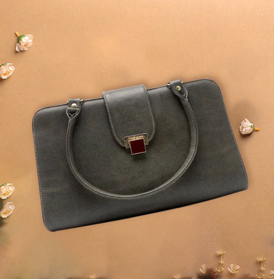 How to Style Handbags for Different Outfits: A Complete Fashion Guide - Walkeaze