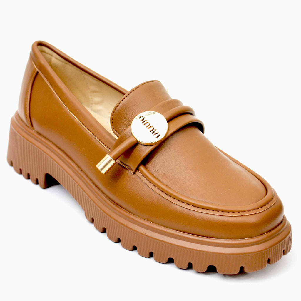 The Ultimate Guide to Choosing the Right Shoes for Every Occasion - Walkeaze