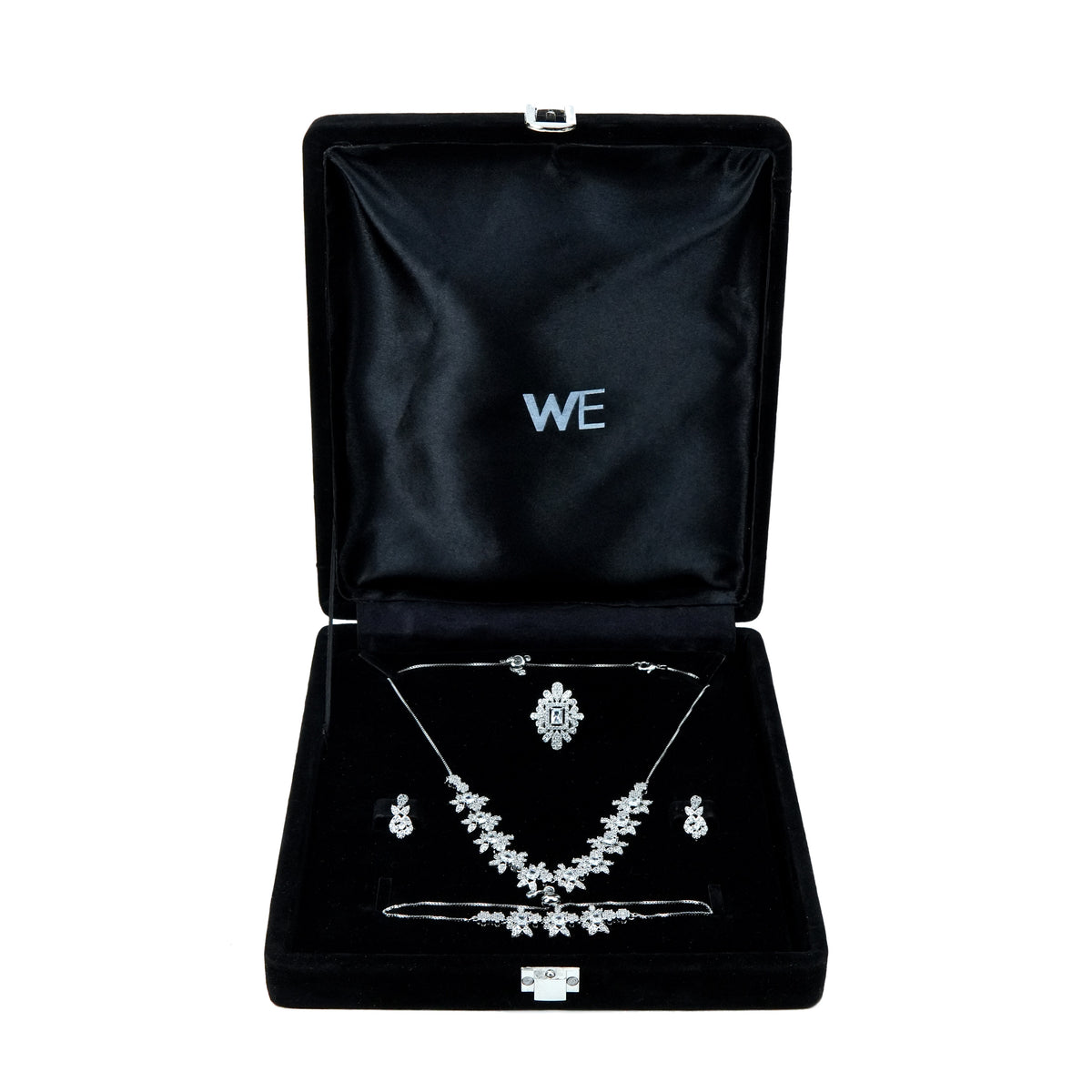 Women Necklace Jewelry 4 Pcs - 004808j