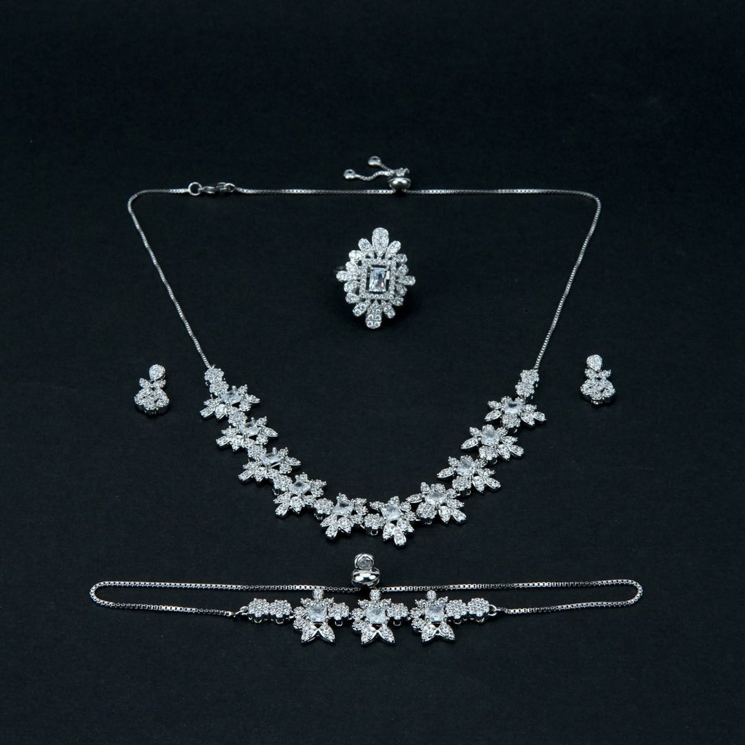Women Necklace Jewelry 4 Pcs - 004808j - Necklace Jewelry - Walkeaze