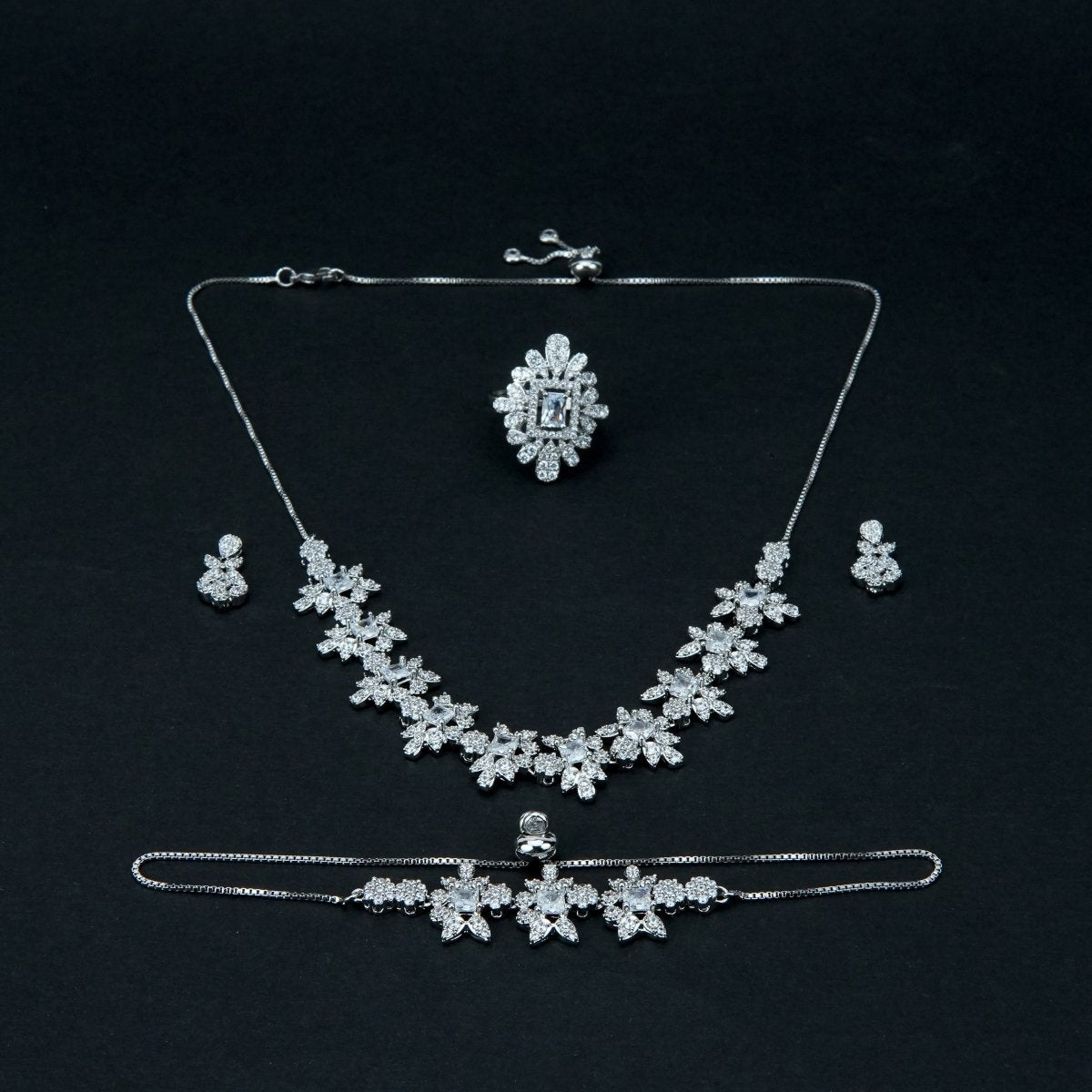 Women Necklace Jewelry 4 Pcs - 004808j