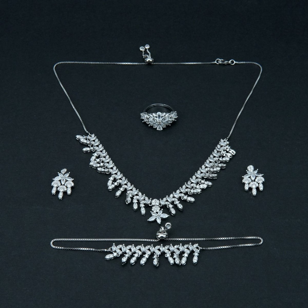 Women Necklace Jewelry 4 Pcs - 004814j - Necklace Jewelry - Walkeaze