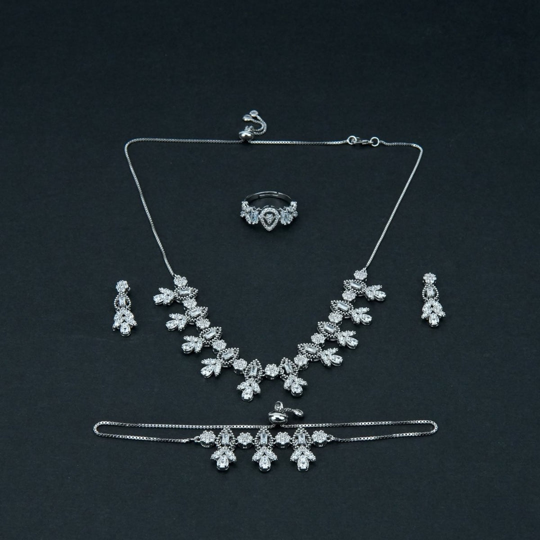 Women Necklace Jewelry 4 Pcs - 004815j - Necklace Jewelry - Walkeaze