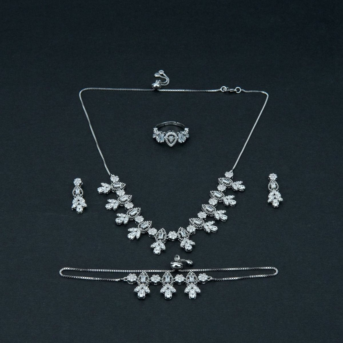 Women Necklace Jewelry 4 Pcs - 004815j