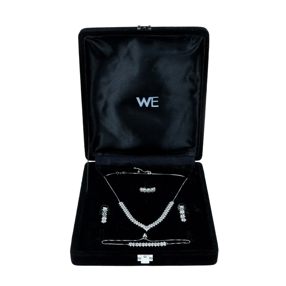 Women Necklace Jewelry 4 Pcs - 004816j